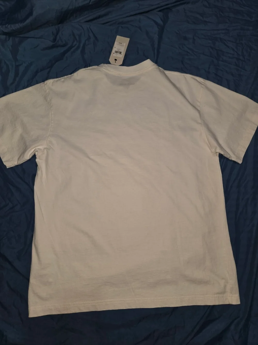 GUESS White Graphic Photo-Print Men’s T-Shirt - Picture 6 of 7